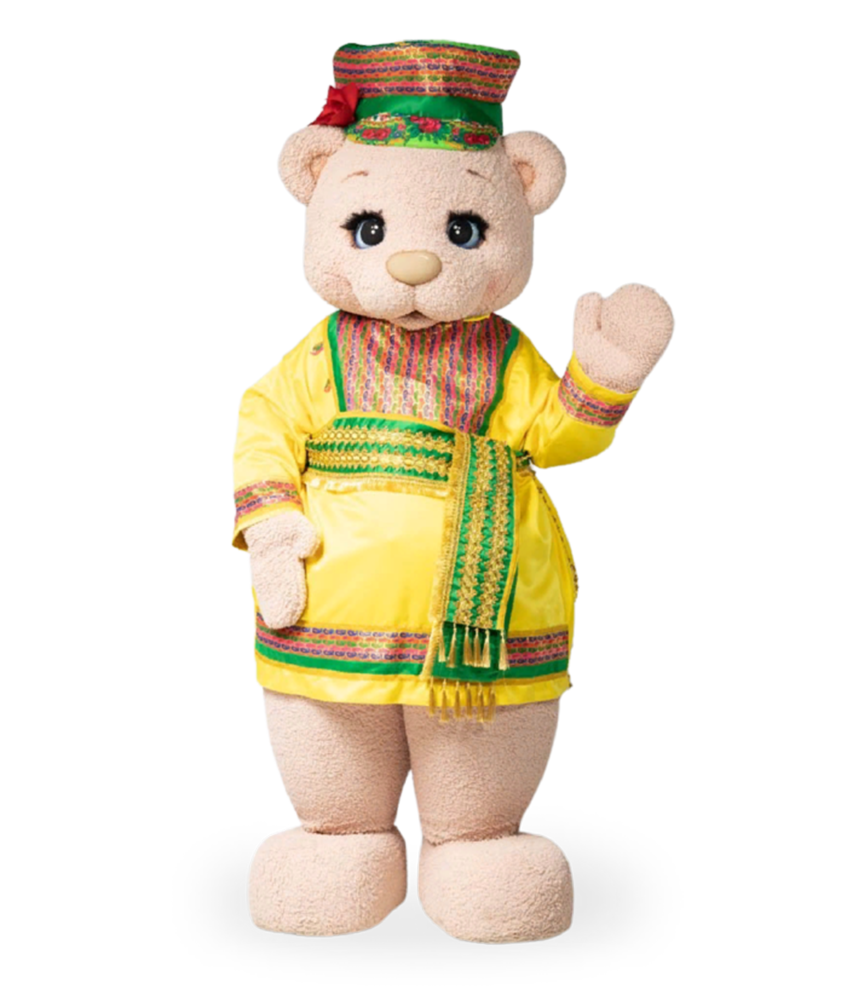 Мишка в национальном костюме